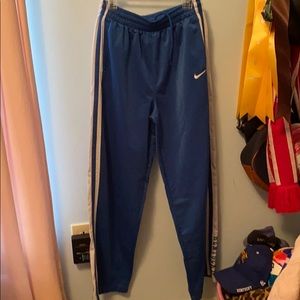 Nike University of Kentucky youth warm up pants